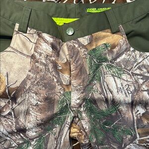 Under Armour Camouflage Pants for women